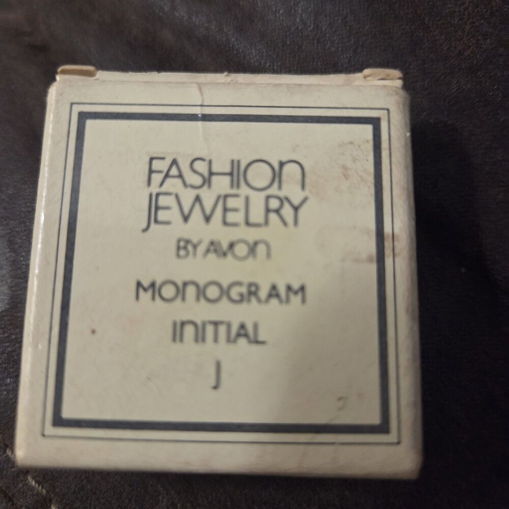 Vintage 1983 Avon Monogram Initial J Pendant Necklace New In Box